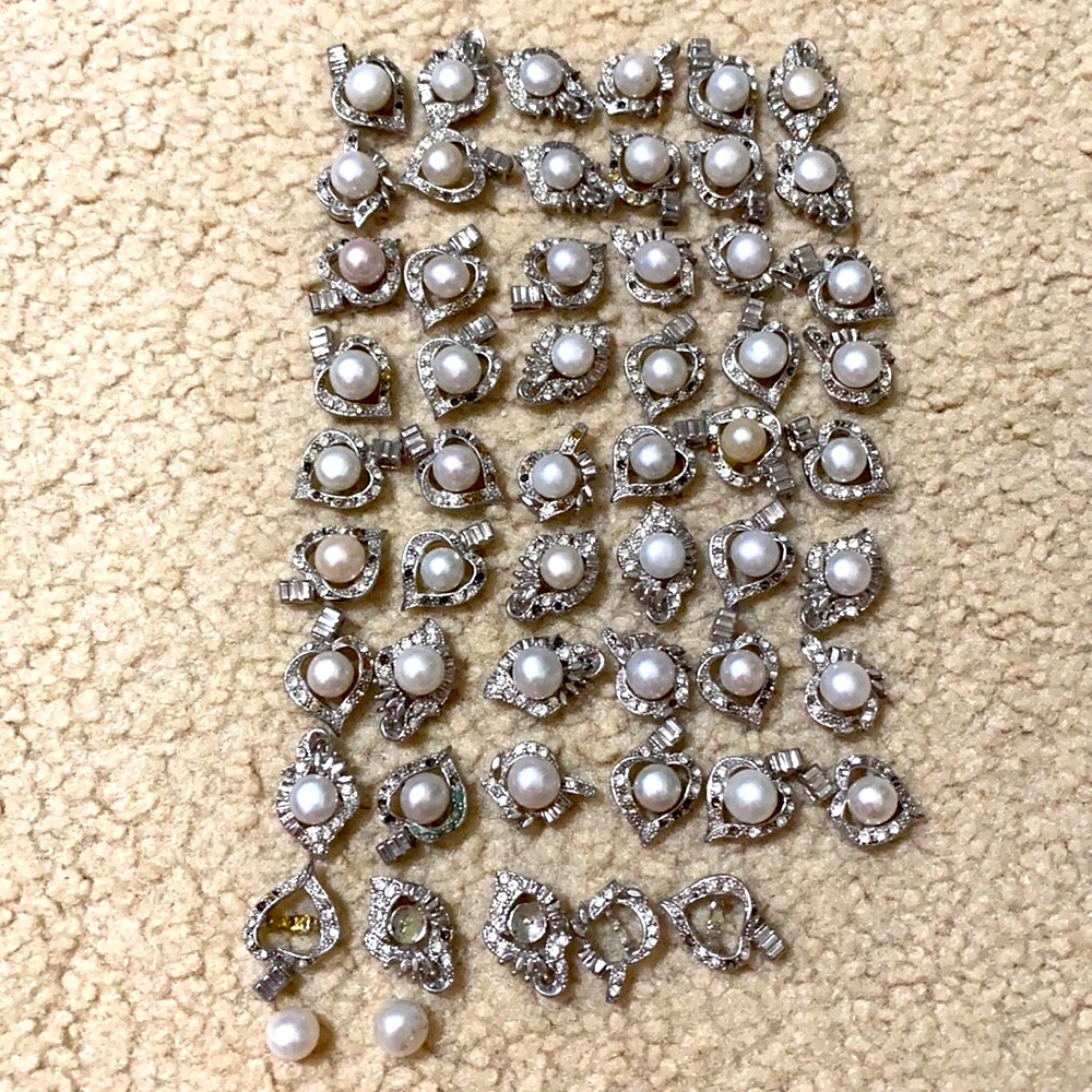 10mm Pearl Pendant Lot 29$